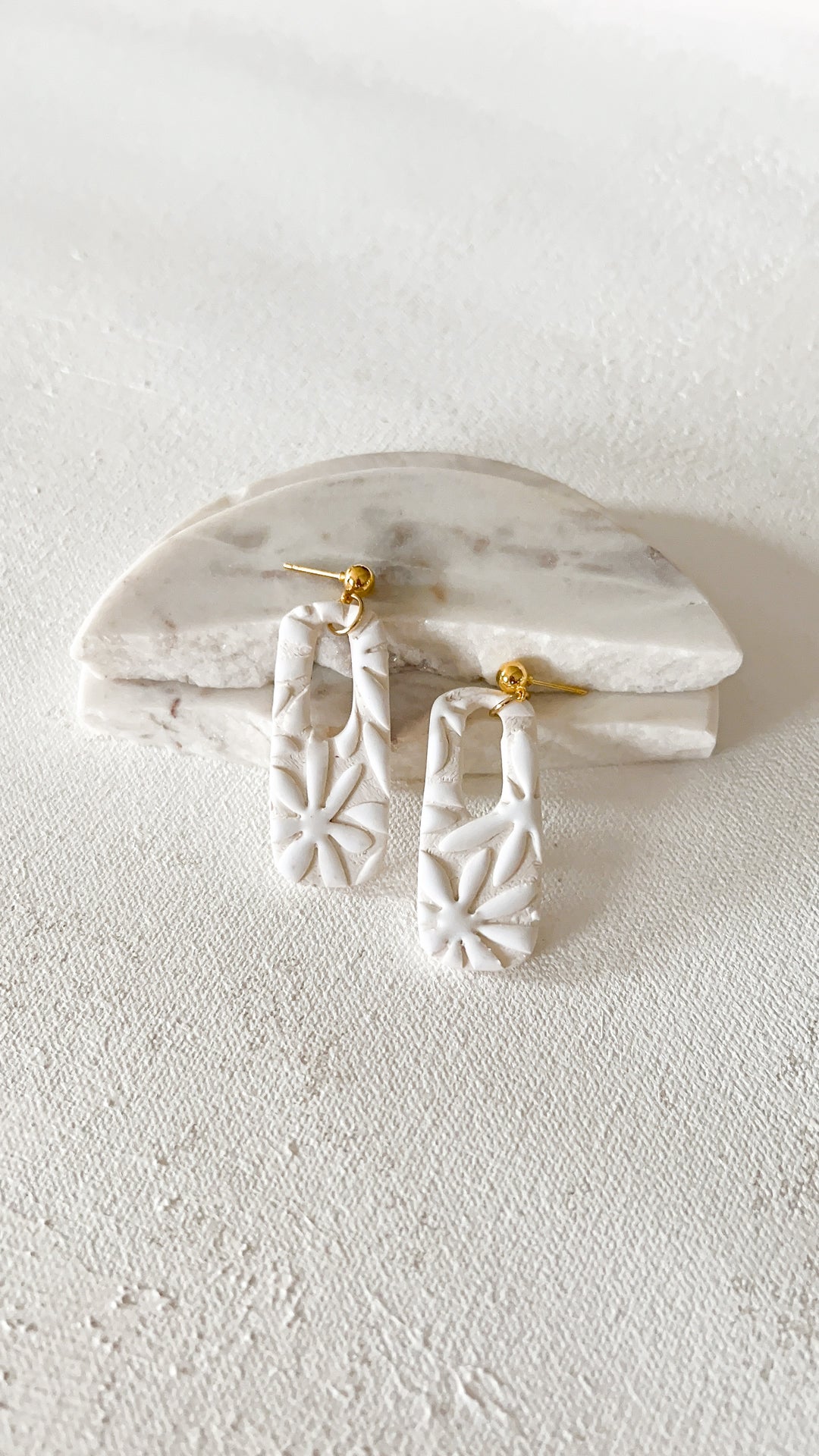 Stone & Linen