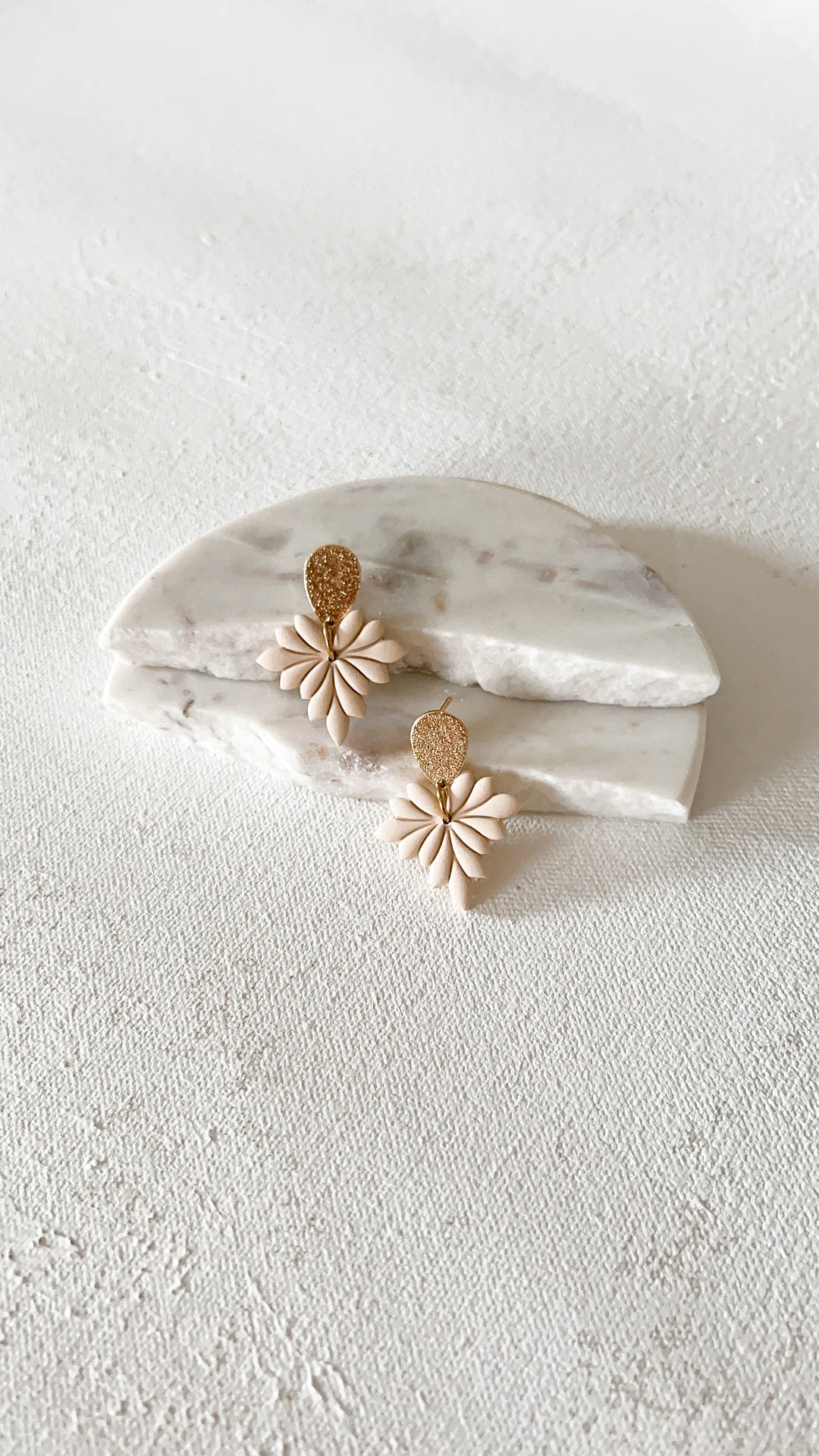 Golden Leaves (3 colors available)