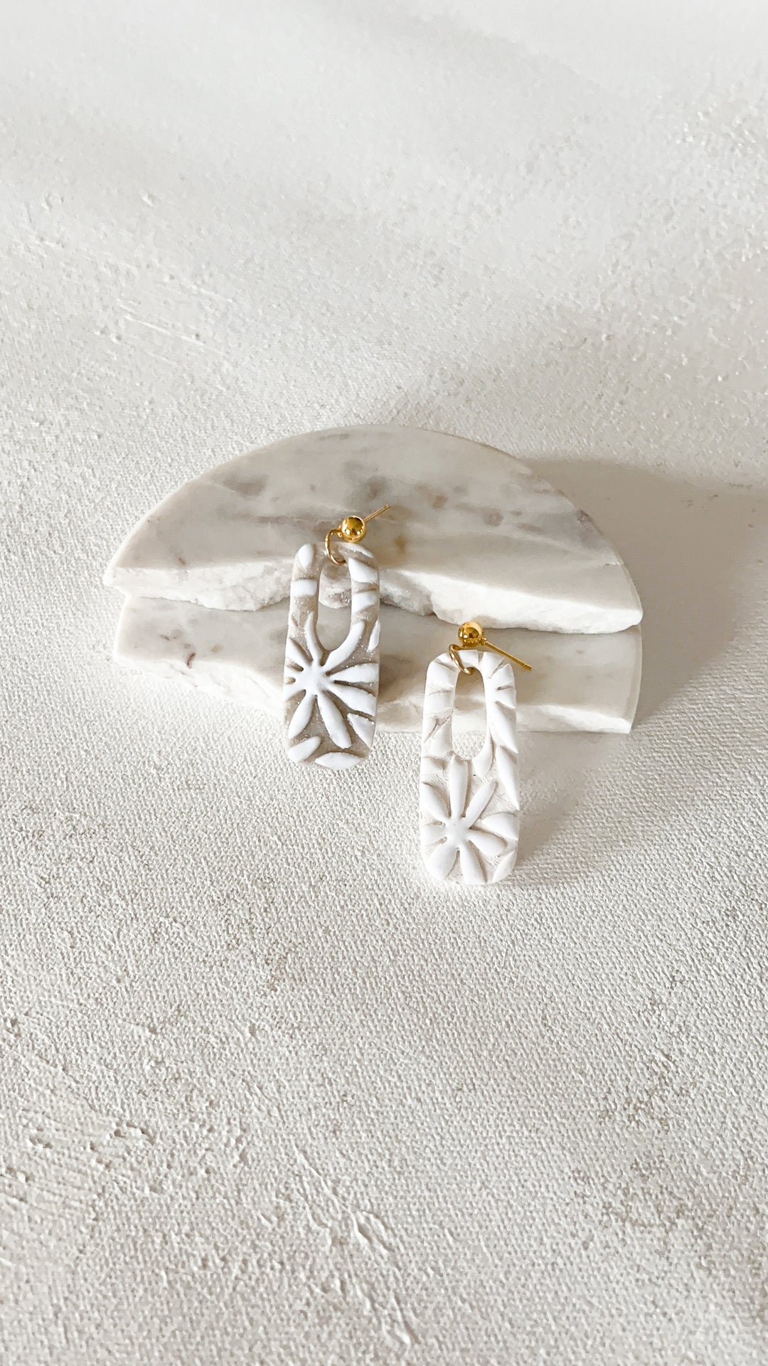 Stone & Linen